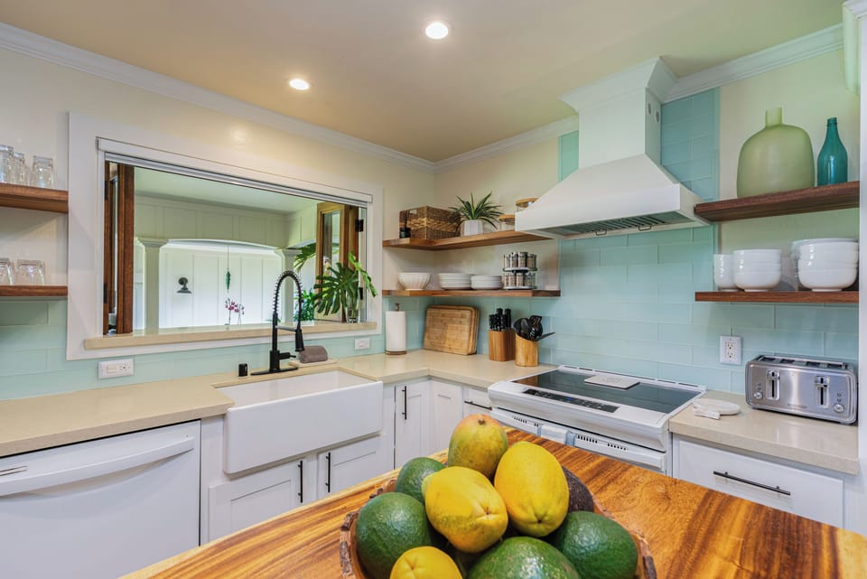 Fully stocked kitchen with all the essentials you need to cook, dine, and feel right at home.
