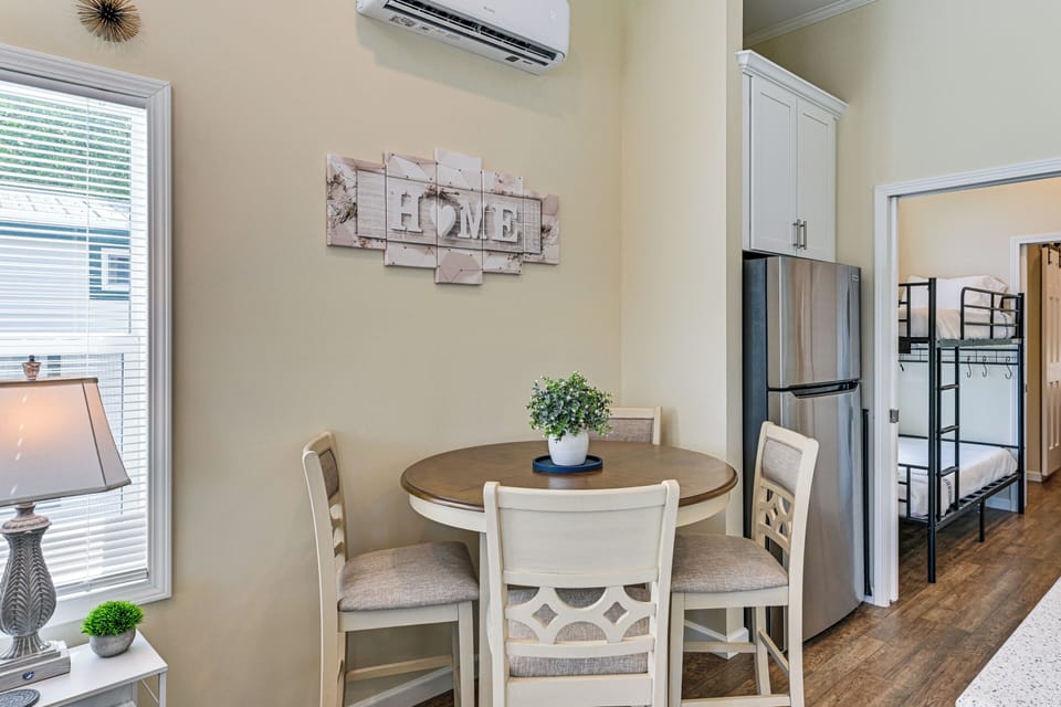 House (1 Bedroom) | Interior