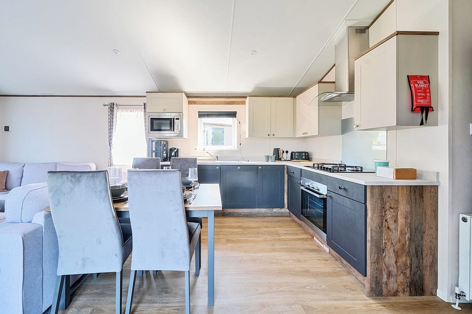 Cottage | Interior
