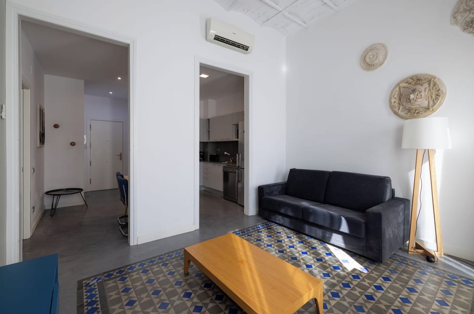 Apartment (1 Bedroom) | Living room | 35-inch TV with digital channels
