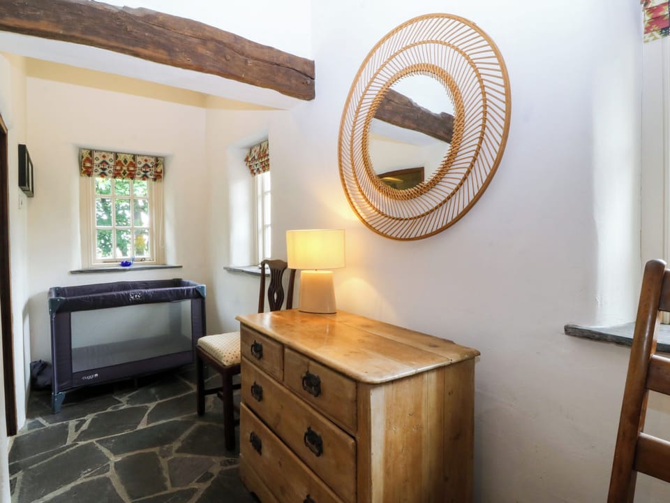 Cottage | Interior