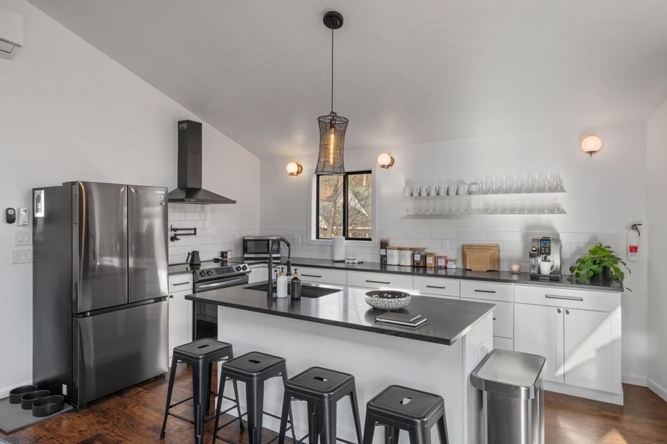 Cook your favorite meals with modern appliances.