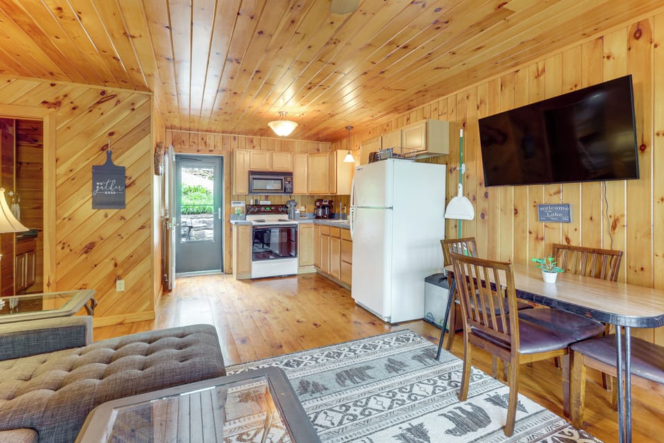 Kitchen | Cottage 1