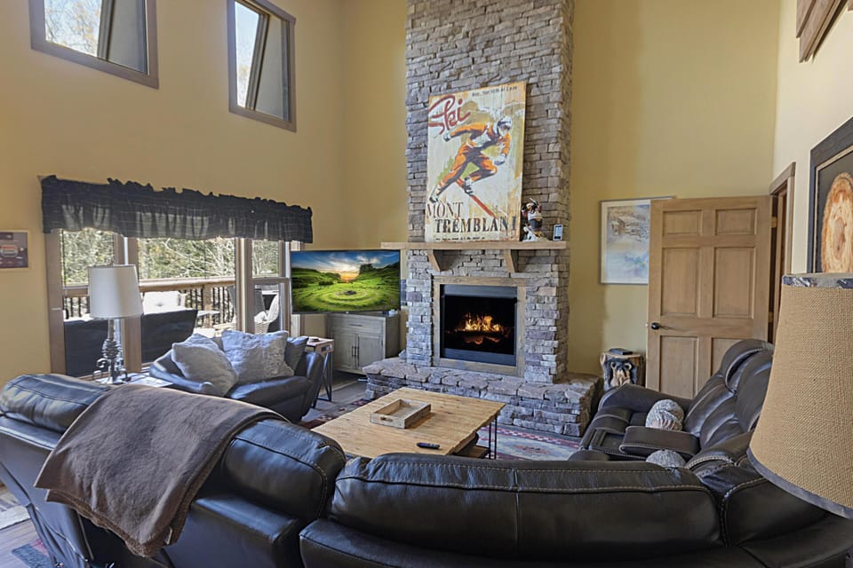 Experience Edelweiss Haus, a spacious Western Territory retreat made for laughter, relaxation, and large gatherings.