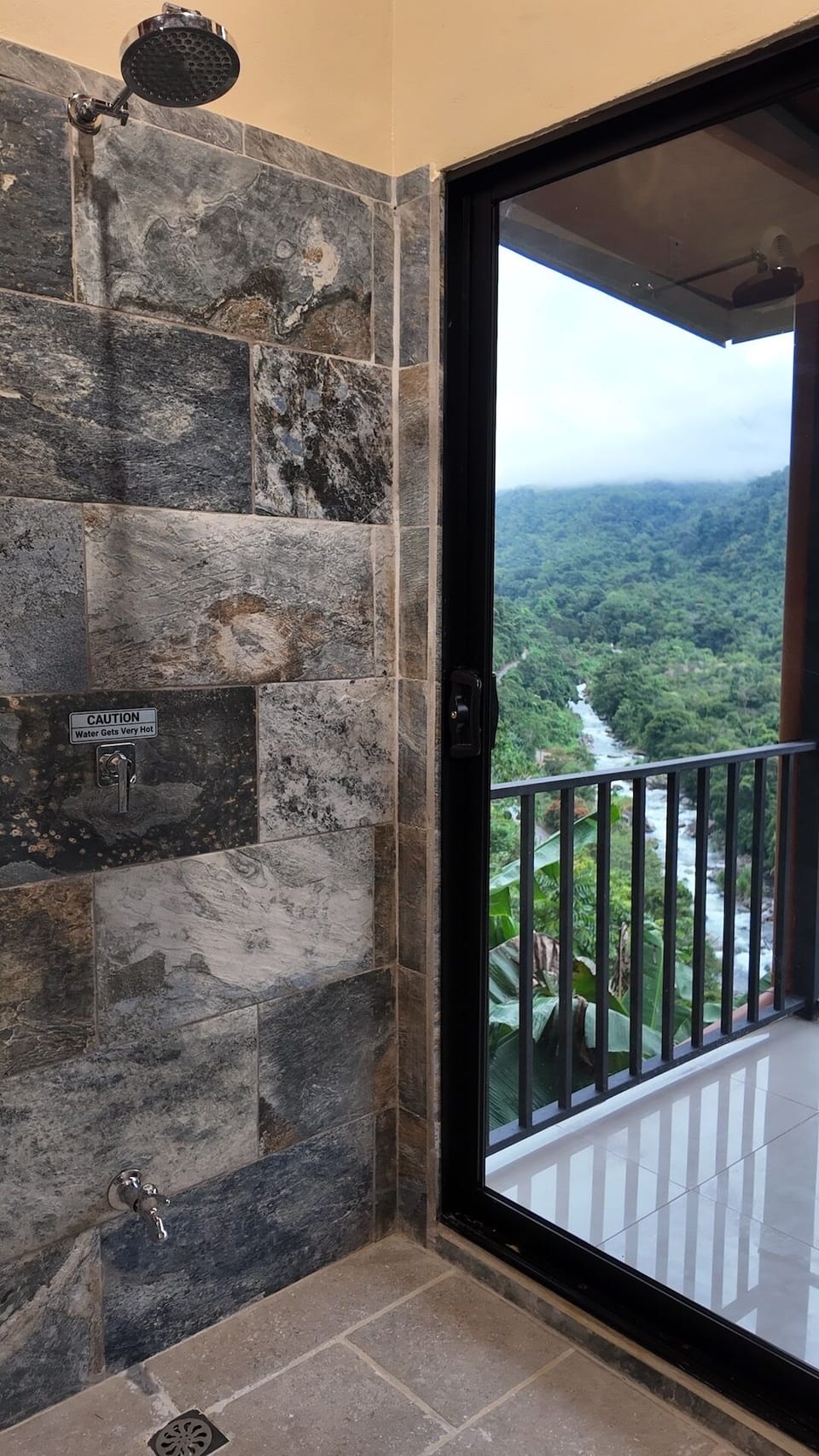 Casita La Tangara Vista desde el Baño