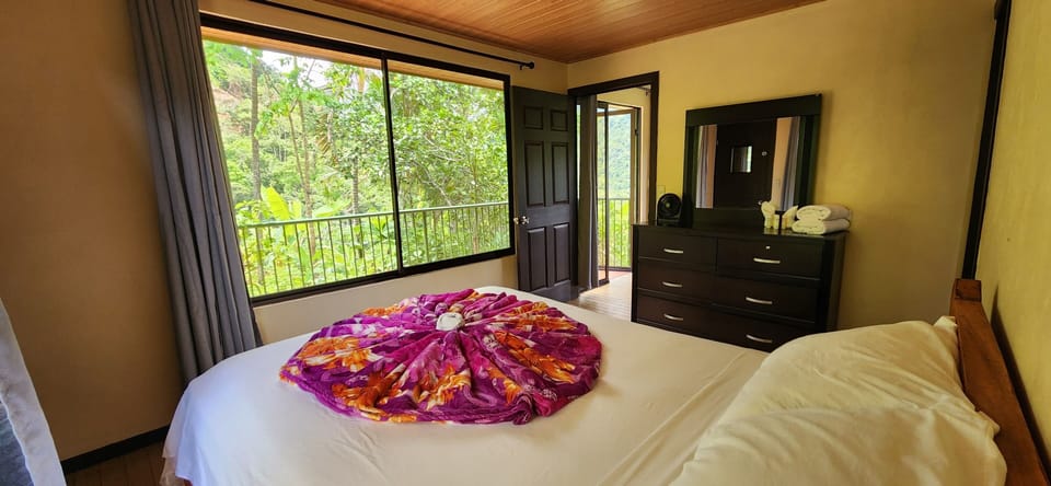 Casita La Mariposa Cama Queen