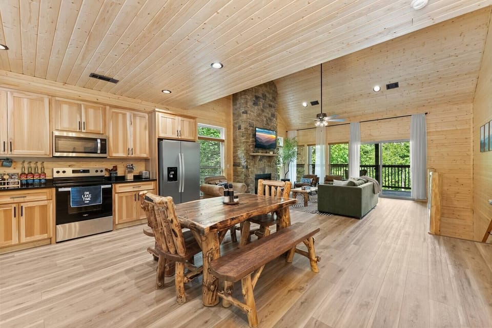 Spacious Open-Concept Living Room & Kitchen
