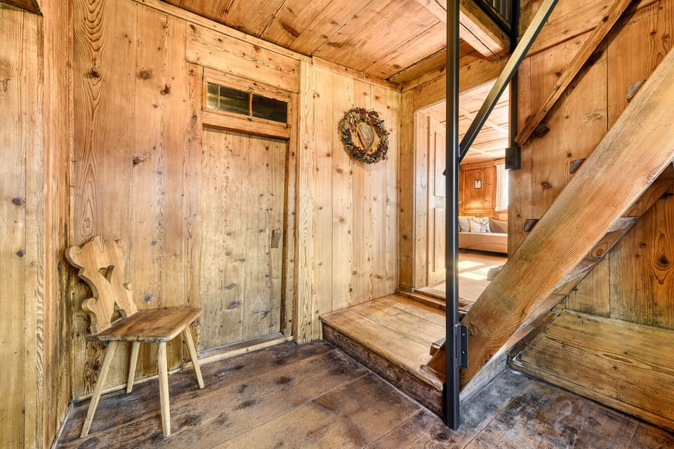 Staircase in the Zimbablick chalet in Bartholomäberg in Montafon.