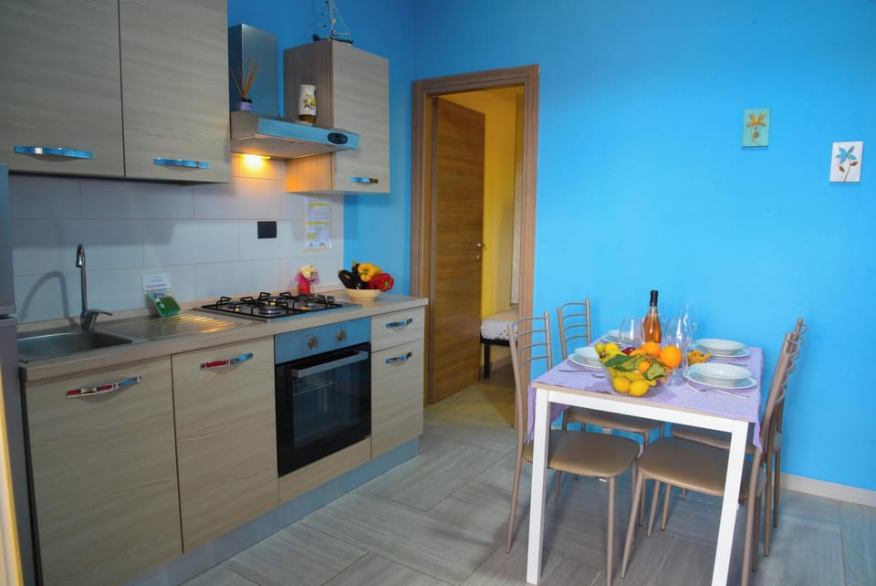 Kitchen and dining area