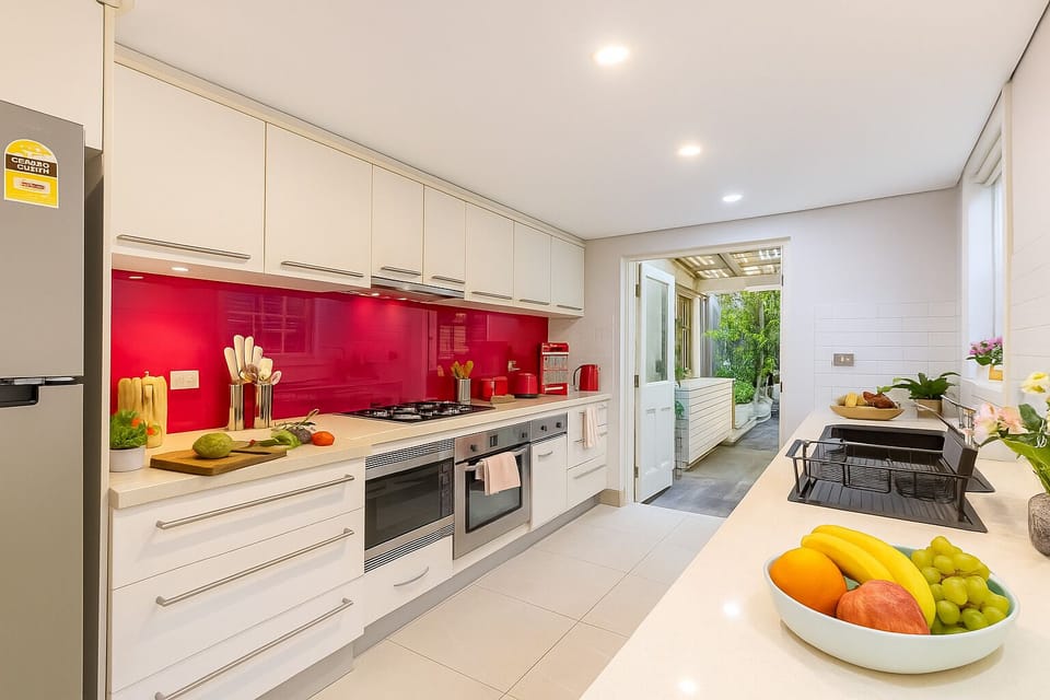 Classic House, Balcony | Private kitchen