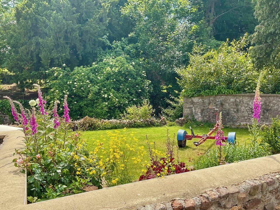Double bedroom | Deepend, Dawlish