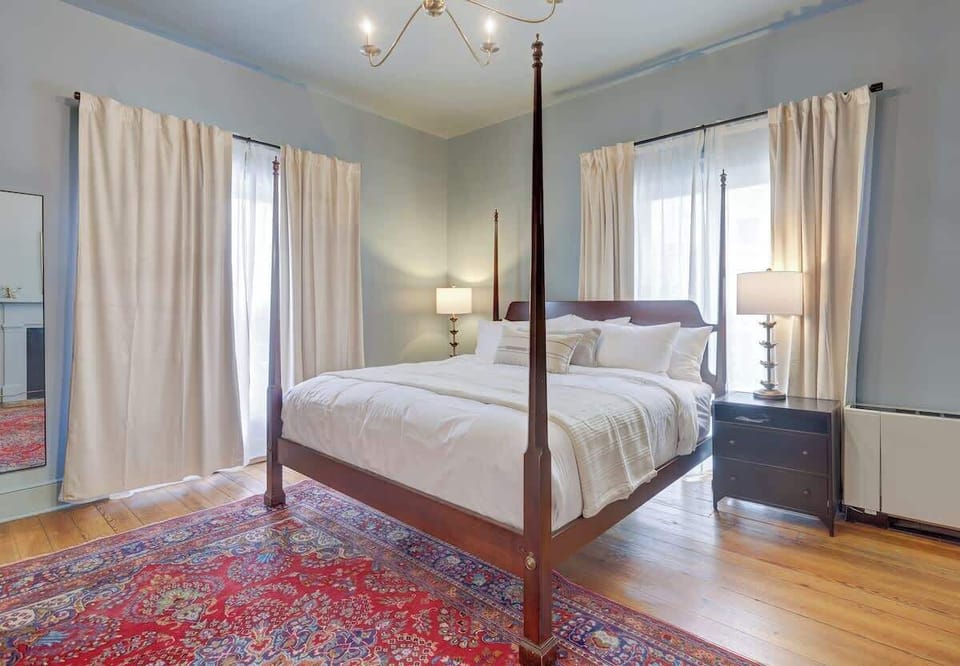 King Room #8 