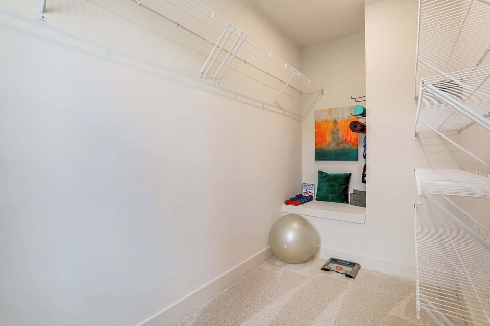 Walk-In Closet | 3rd Floor | Access via Primary Bedroom 1