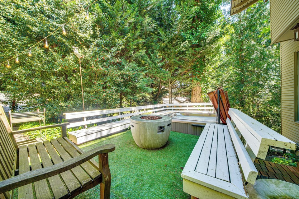 Shared Outdoor Space | Gas Fire Pit