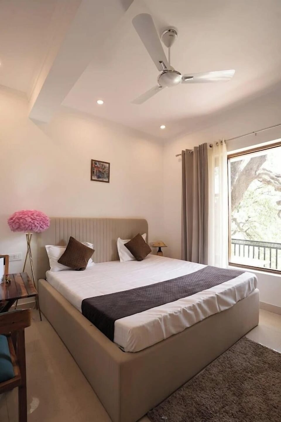 Deluxe Room, Mountain View | Free WiFi