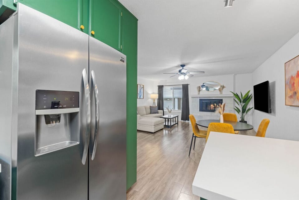 Fully-equipped kitchen with essentials.