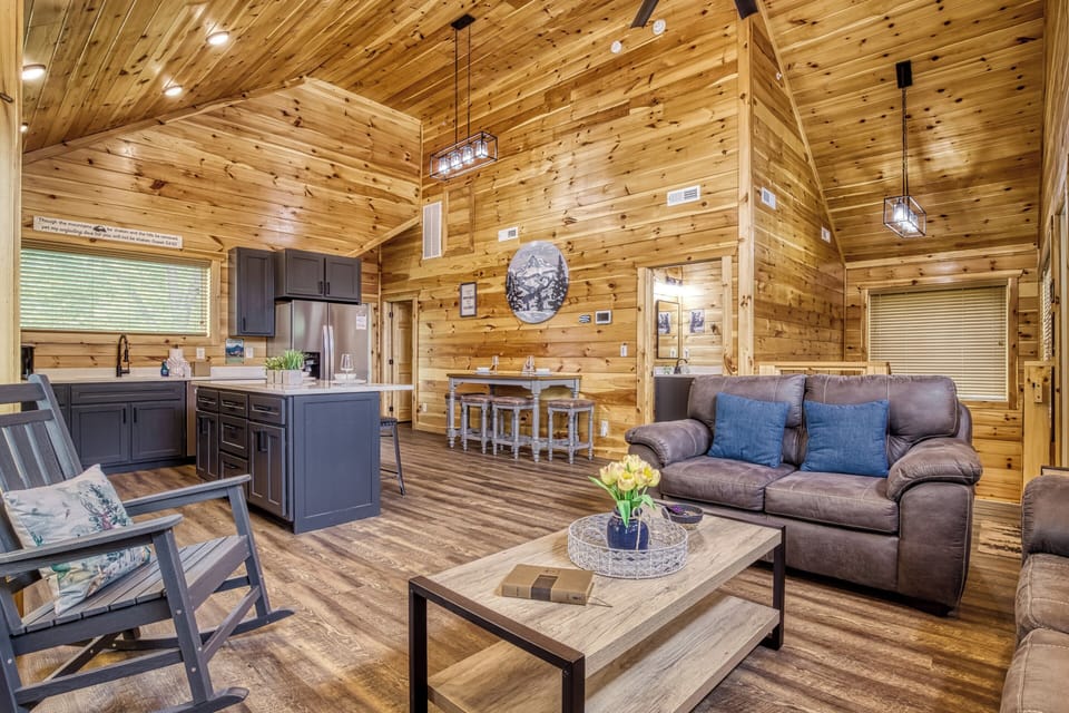 Smoky Mountain Cabin "Mountain Memories" - Living room, kitchen and dining area