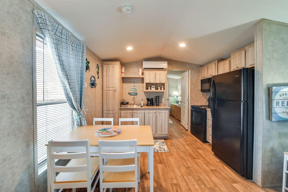 House (1 Bedroom) | Interior