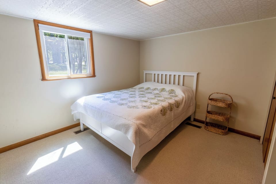 Basement | Bedroom 5 | Queen
