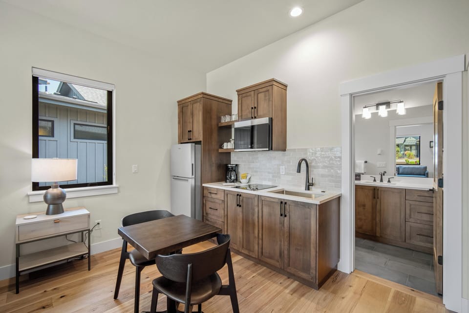 18209 Forestbrook-63