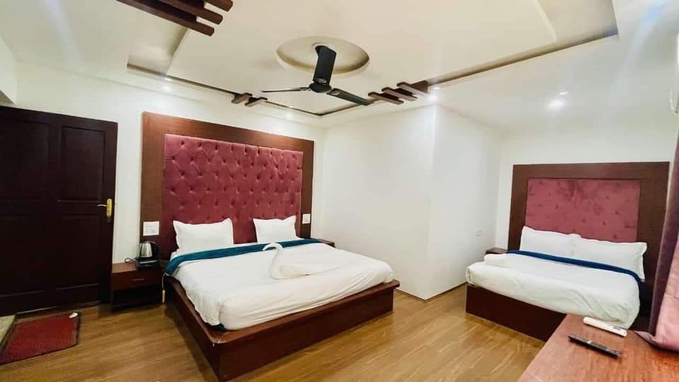 Family Room | Iron/ironing board (on request), WiFi (free)