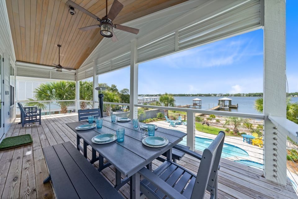 6 His & Hers Back Deck