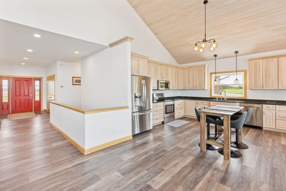 Indoors, Floor, Flooring, Hardwood, Kitchen