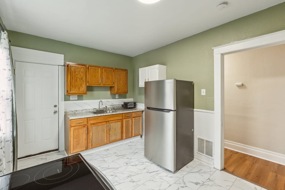 Floor, Flooring, Indoors, Appliance, Refrigerator