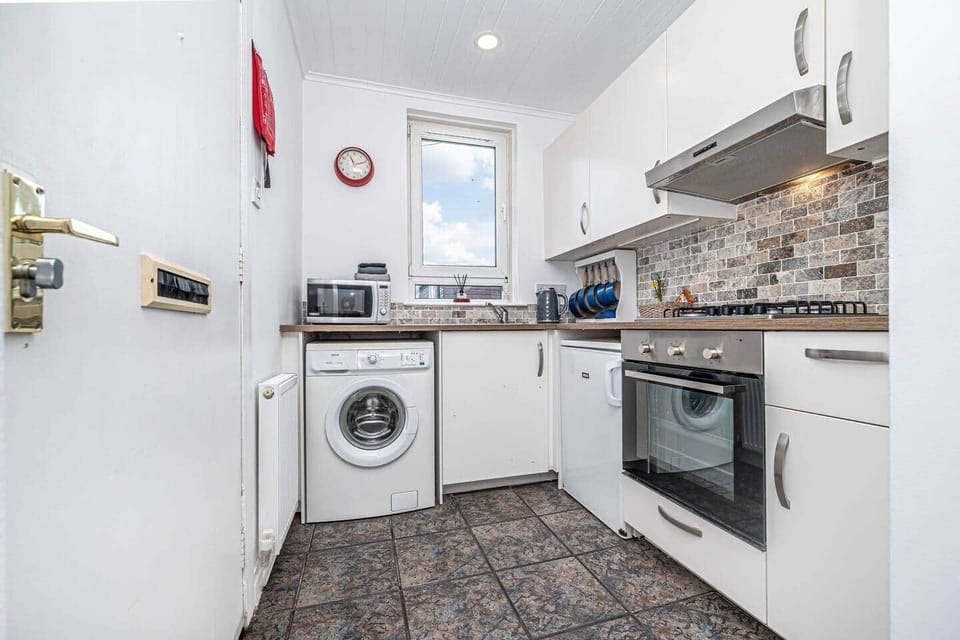 ~Well equipped kitchen