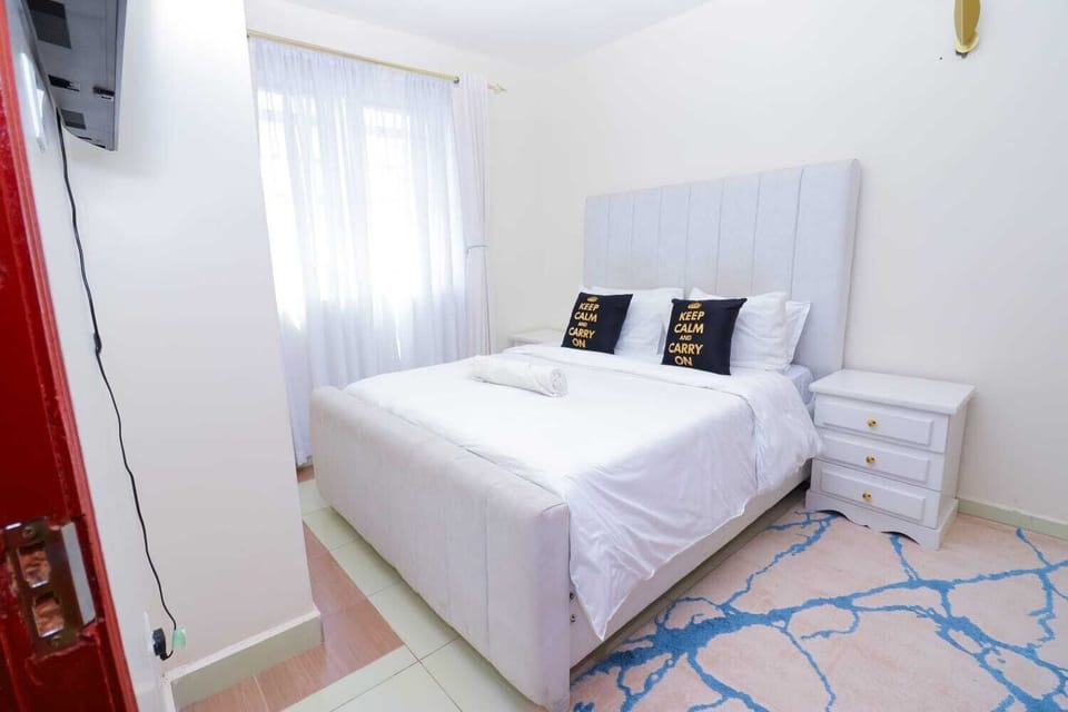 In-room safe, soundproofing, iron/ironing board, free WiFi