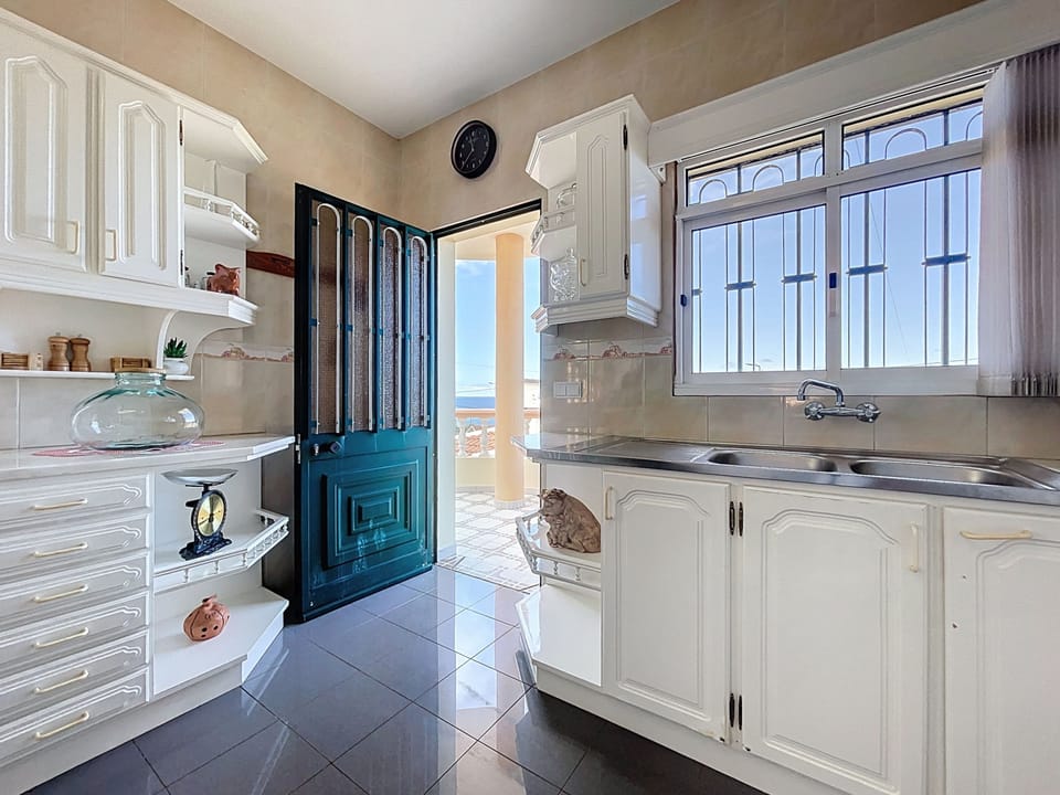 House | 4 bedrooms