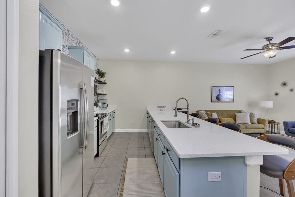 Gourmet-ready kitchen with quality utensils