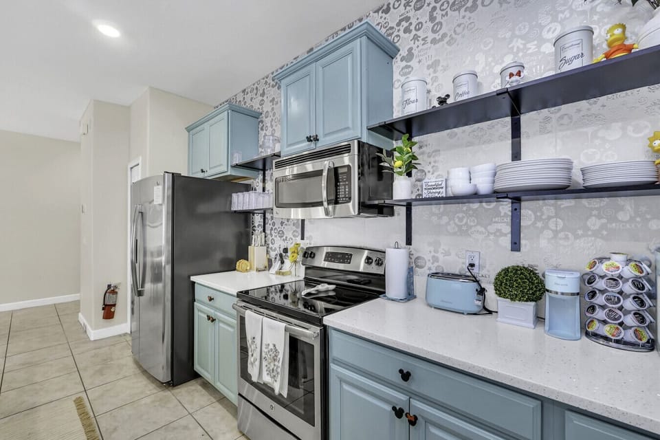 Fully stocked kitchen—just bring your ingredients