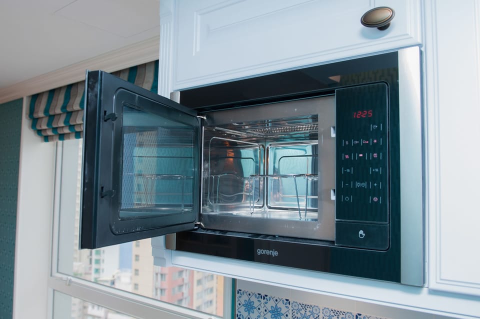 Fridge, microwave, coffee/tea maker
