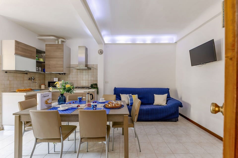 Kitchen, Living Room