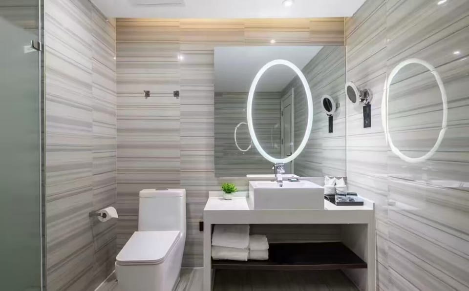 Luxury Double Room | Free WiFi