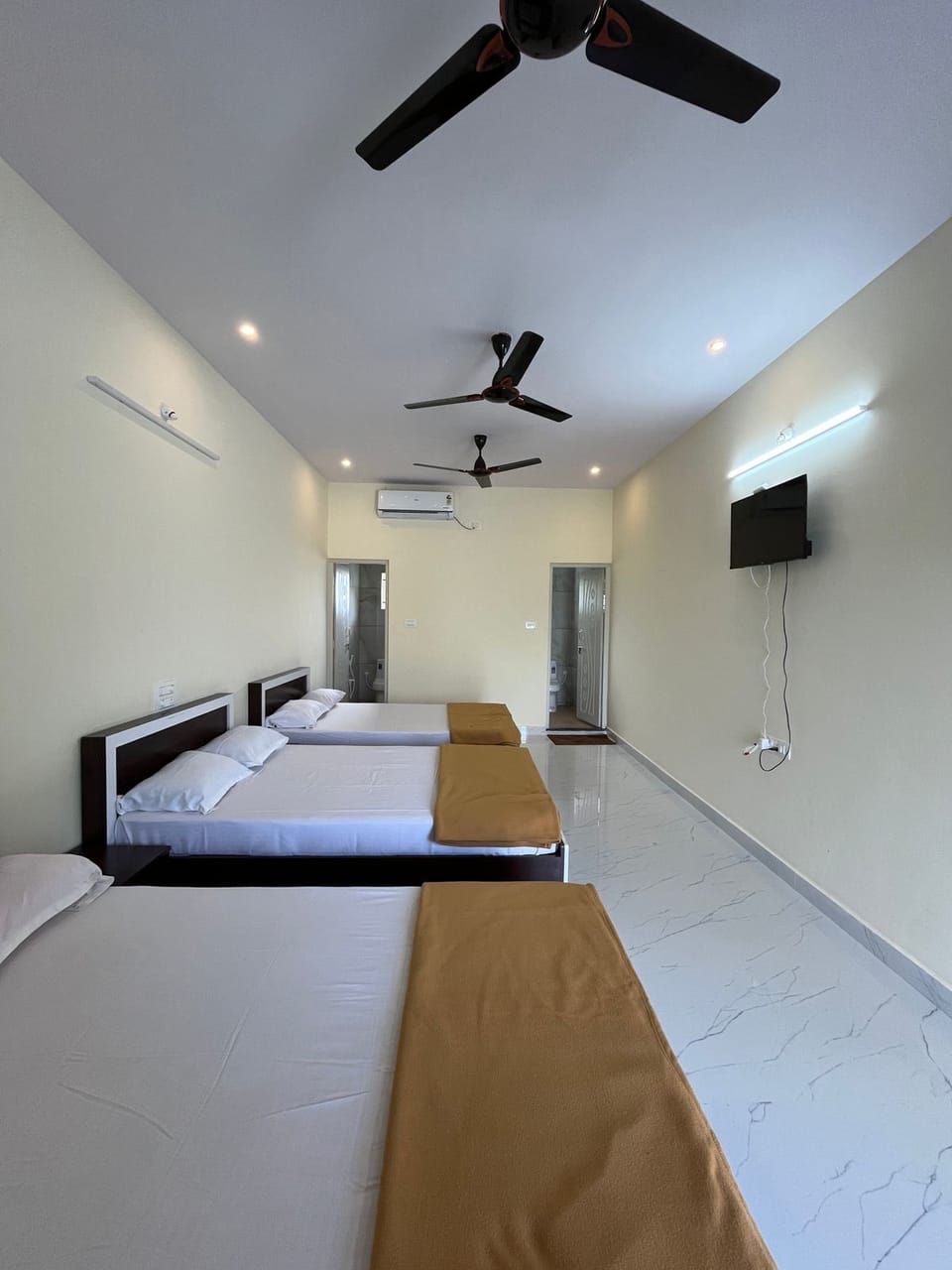 Premium bedding, Select Comfort beds, individually furnished