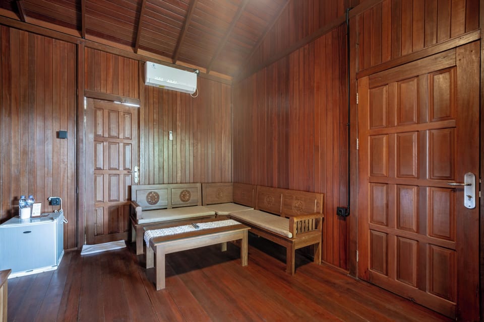 Standard Room, Balcony, Pool View | Minibar, desk, iron/ironing board, free WiFi