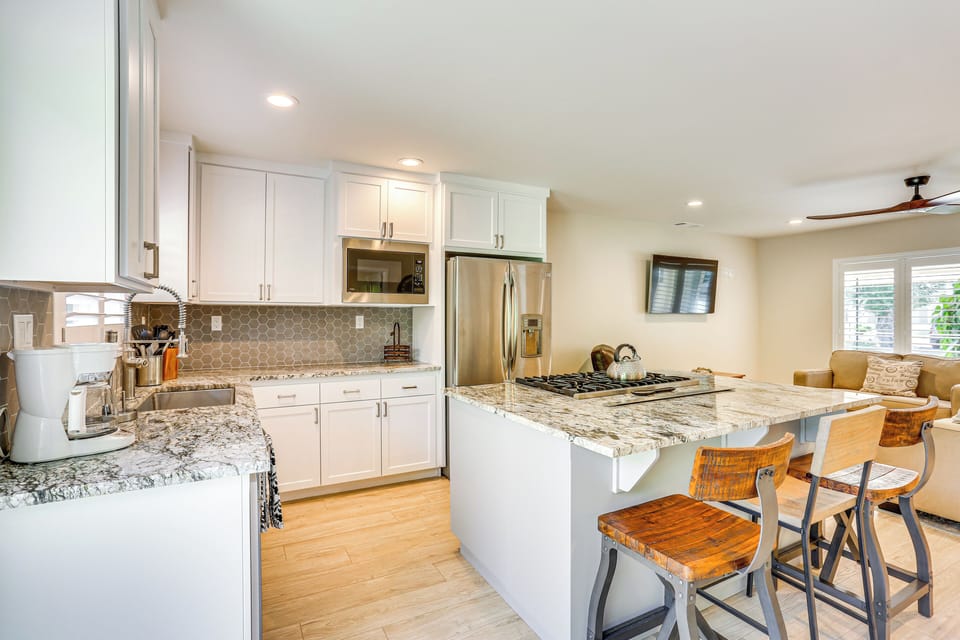 House (2 Bedrooms) | Interior