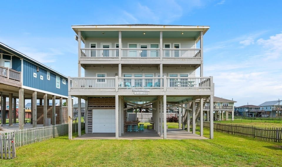 House, 4 Bedrooms | Exterior
