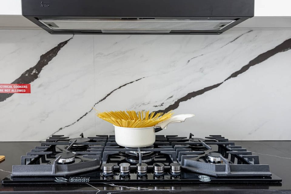 Modern stovetop perfect for home-cooked meals