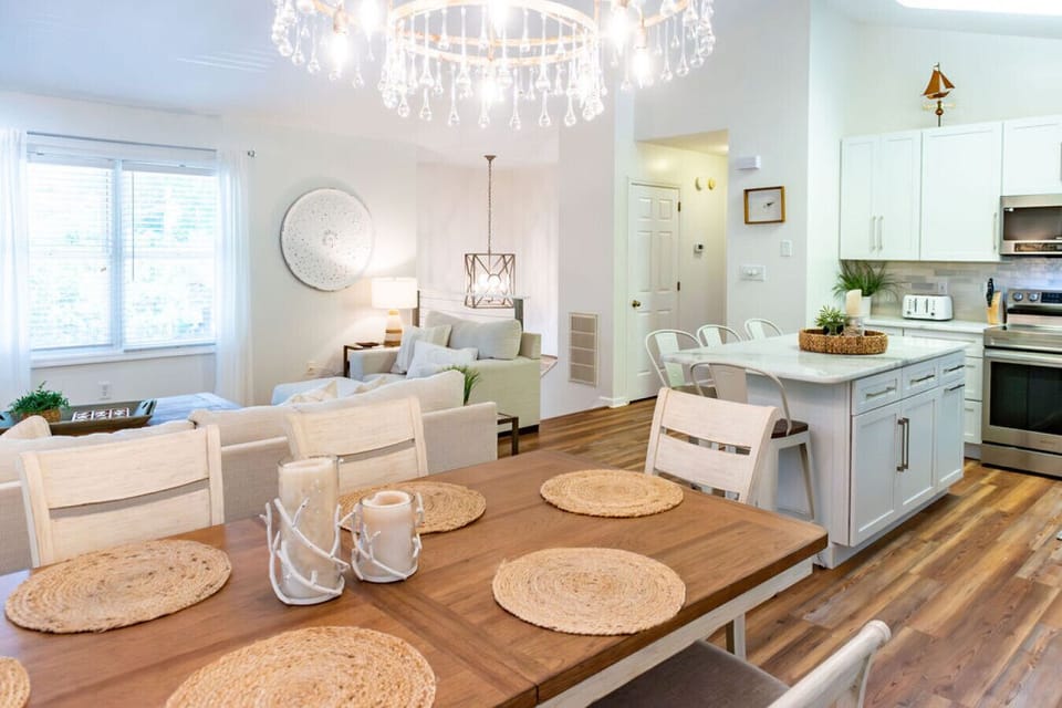 Dining area seats six comfortably