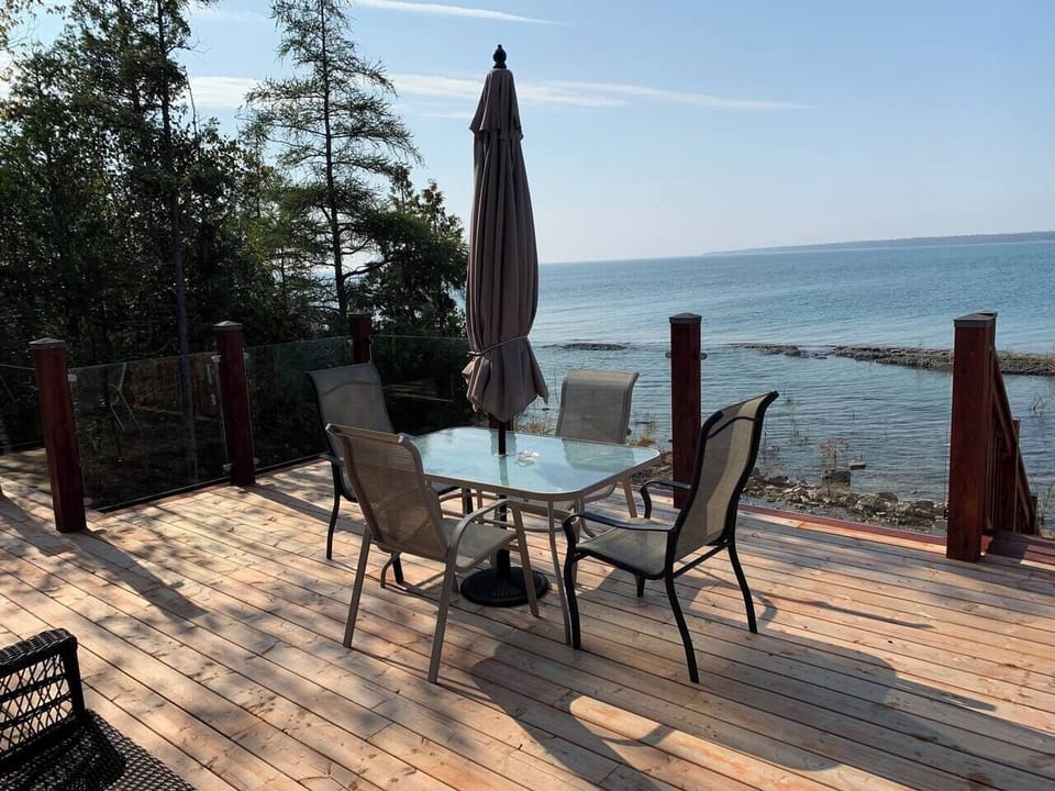 Lakeside eating area