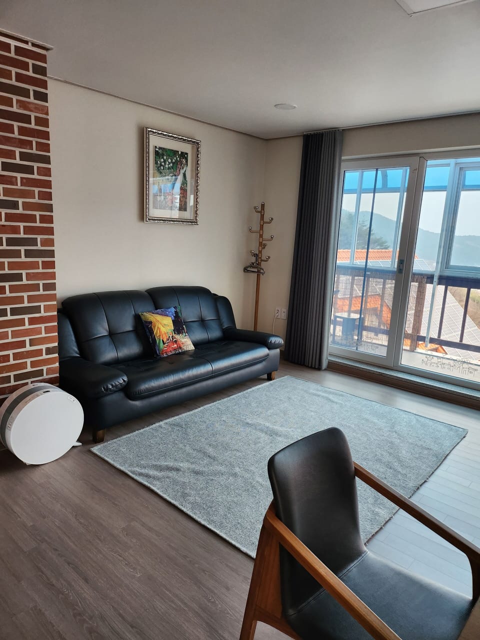 Classic Studio, Balcony, Ocean View | Living area | TV