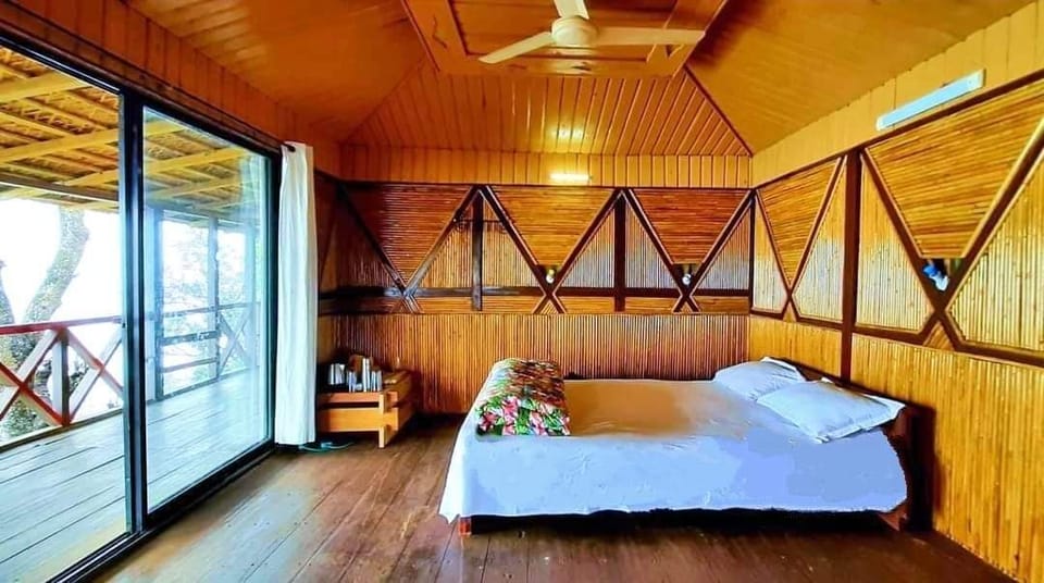 Exclusive Cottage, Hill View
