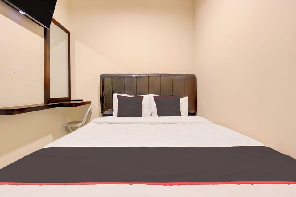 Standard Double Room | WiFi (free), bed sheets