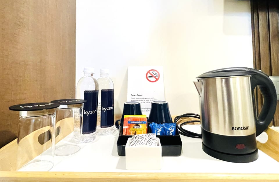 Deluxe Room | Property amenity