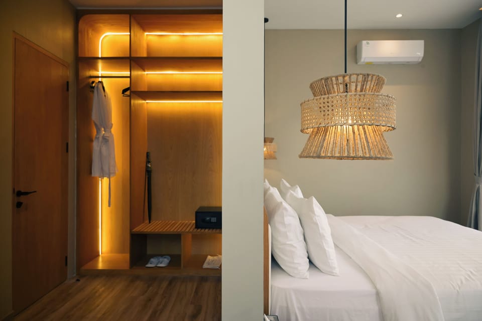 Villa with Private Pool | In-room safe, iron/ironing board, free WiFi, bed sheets
