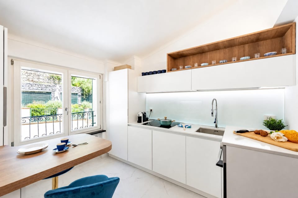 Family Apartment, 2 Bedrooms, 2 Bathrooms (Wonderful House In Portofino with) | Private kitchen