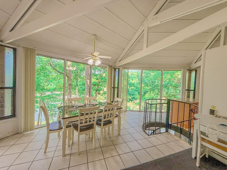 Enjoy every meal with a side of forest views—your dining table is surrounded by nature.